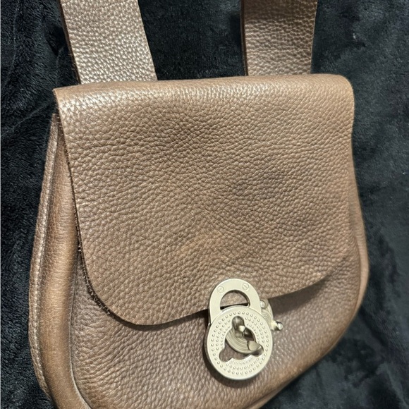 Brown Leather Backpack with Classic Design and Flap Closure main image 10